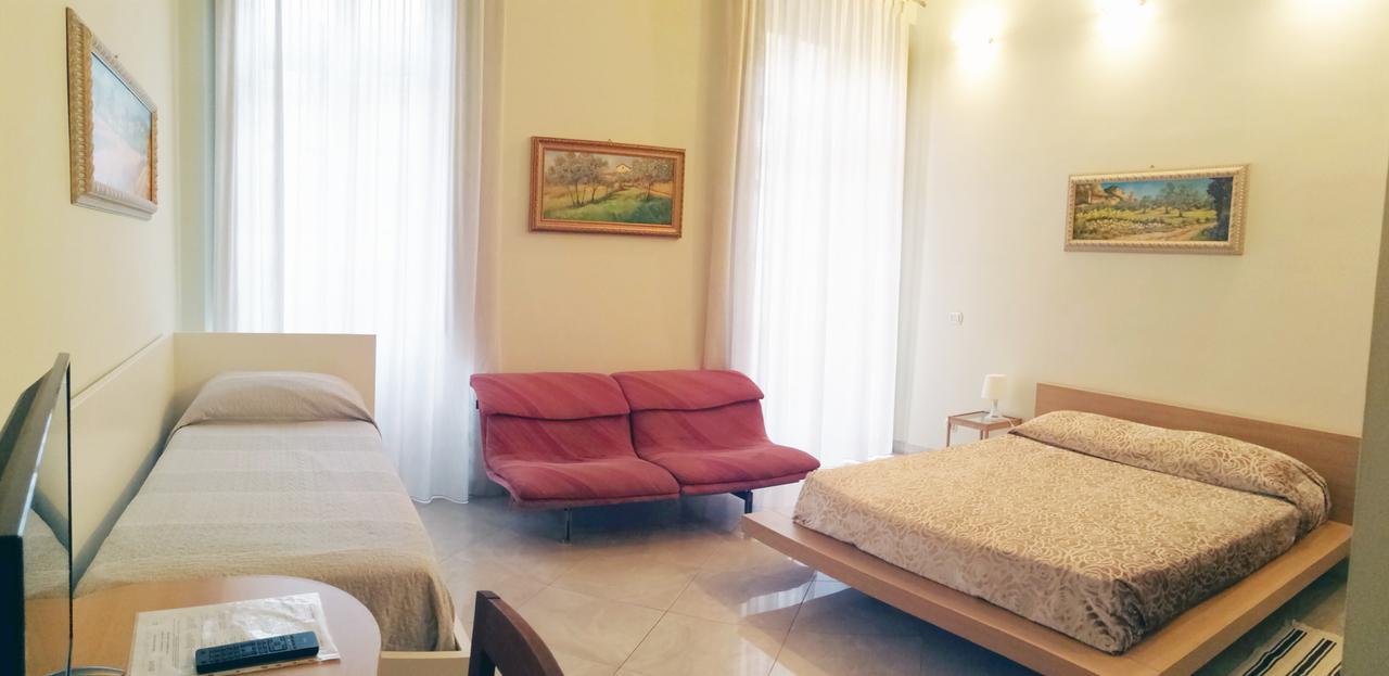 B&B Central Station Турин Екстер'єр фото
