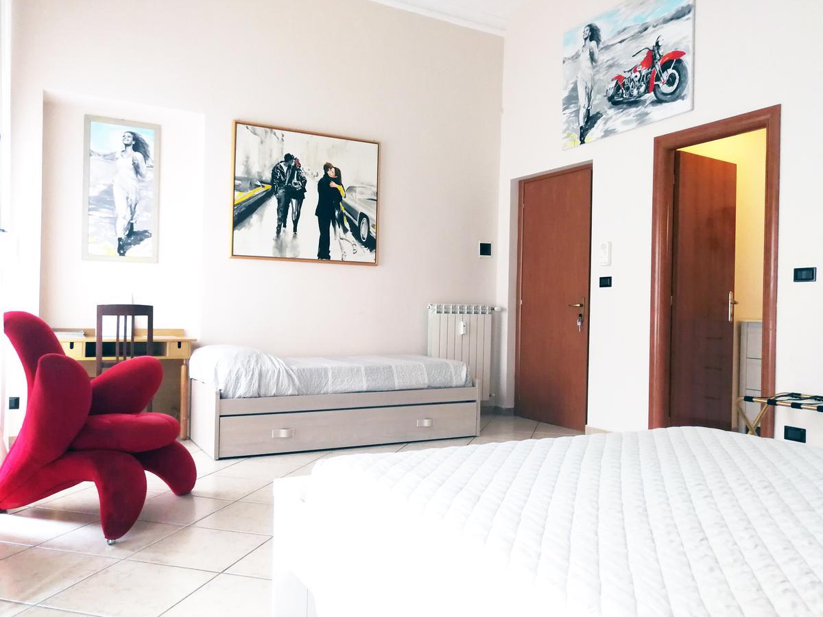 B&B Central Station Турин Екстер'єр фото