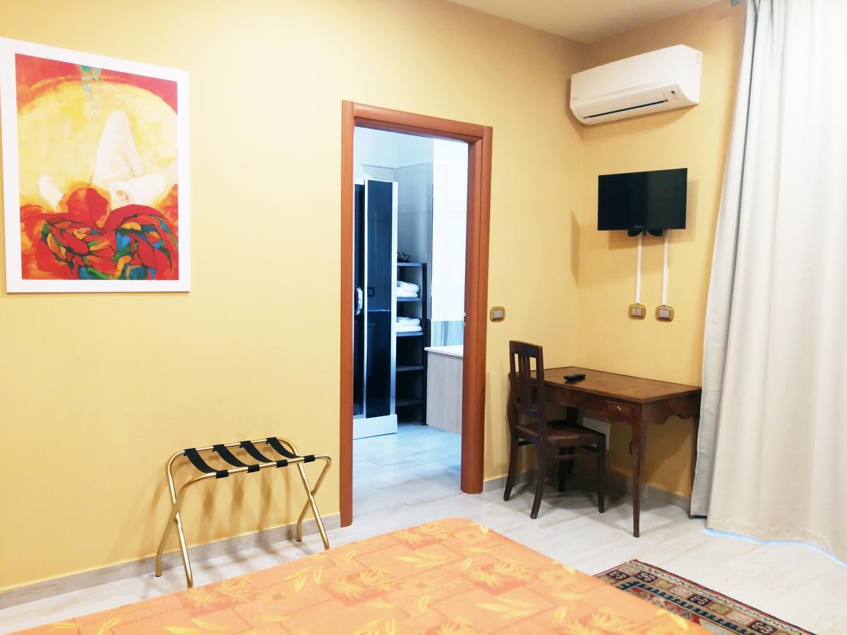 B&B Central Station Турин Екстер'єр фото