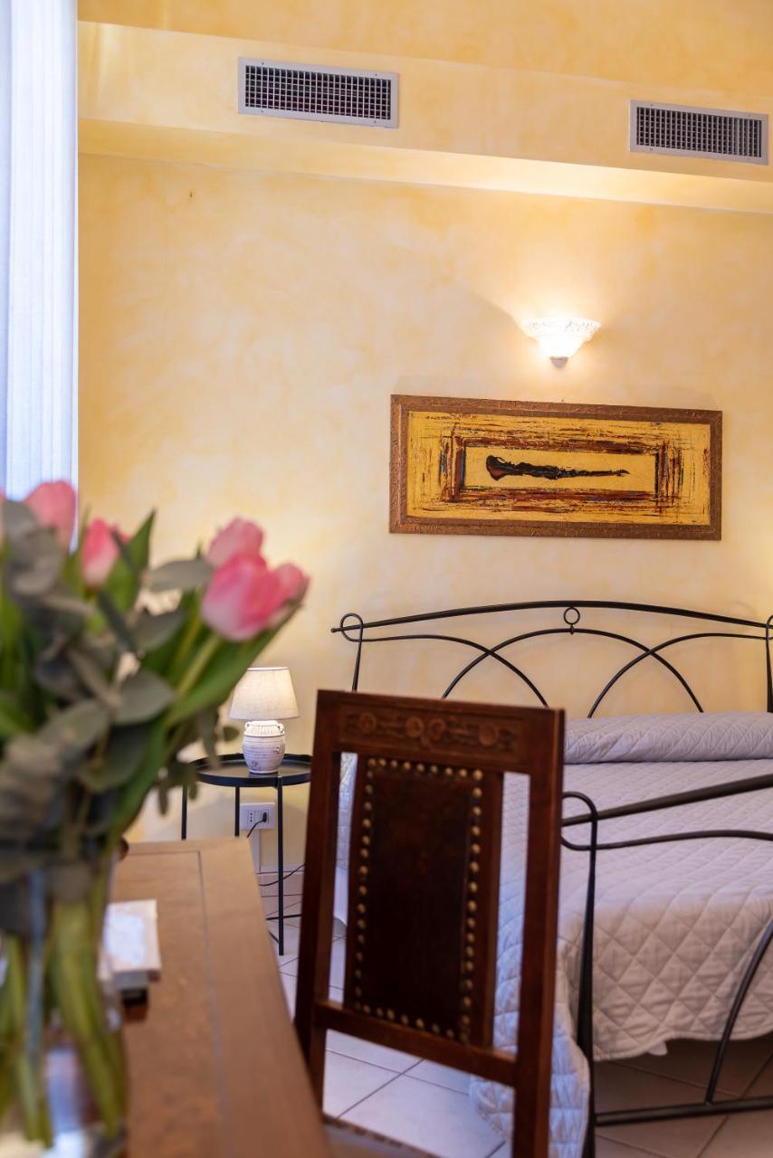 B&B Central Station Турин Екстер'єр фото