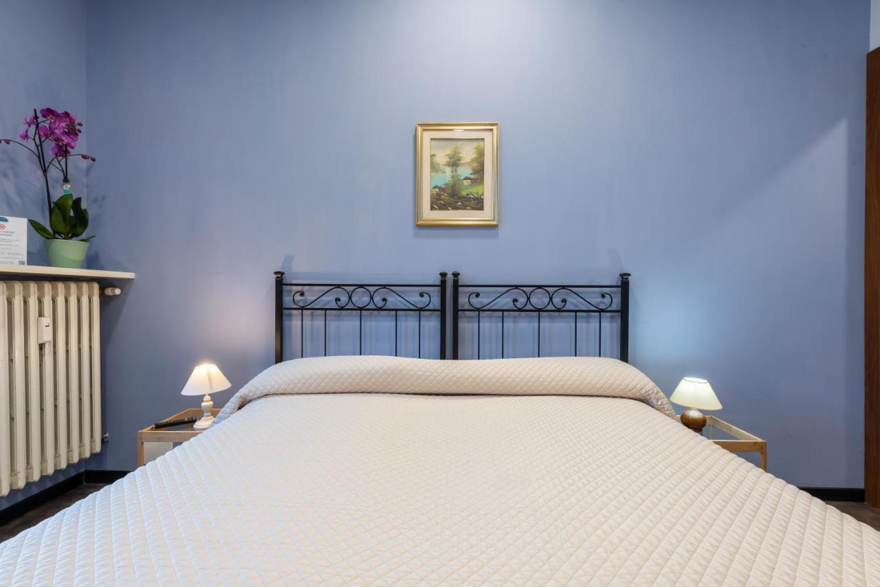 B&B Central Station Турин Екстер'єр фото