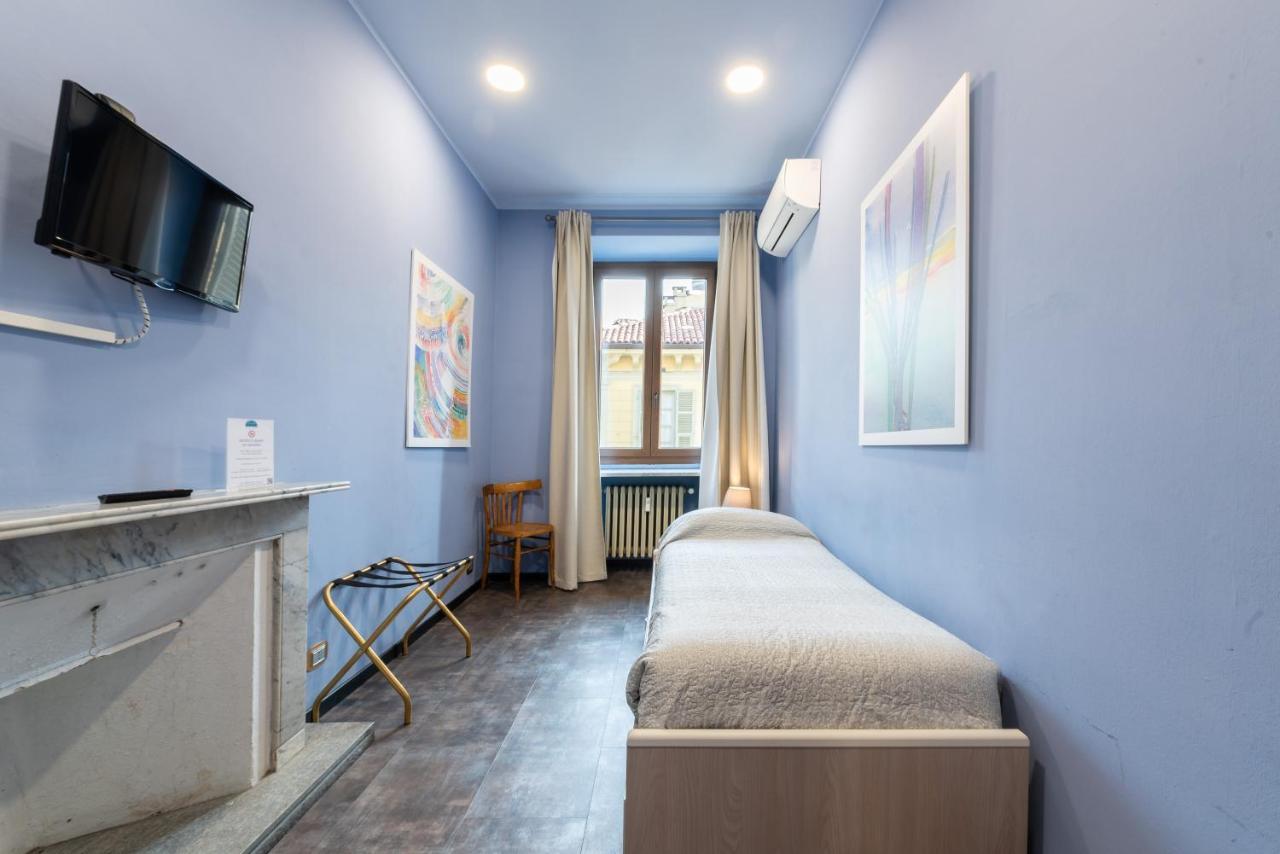 B&B Central Station Турин Екстер'єр фото