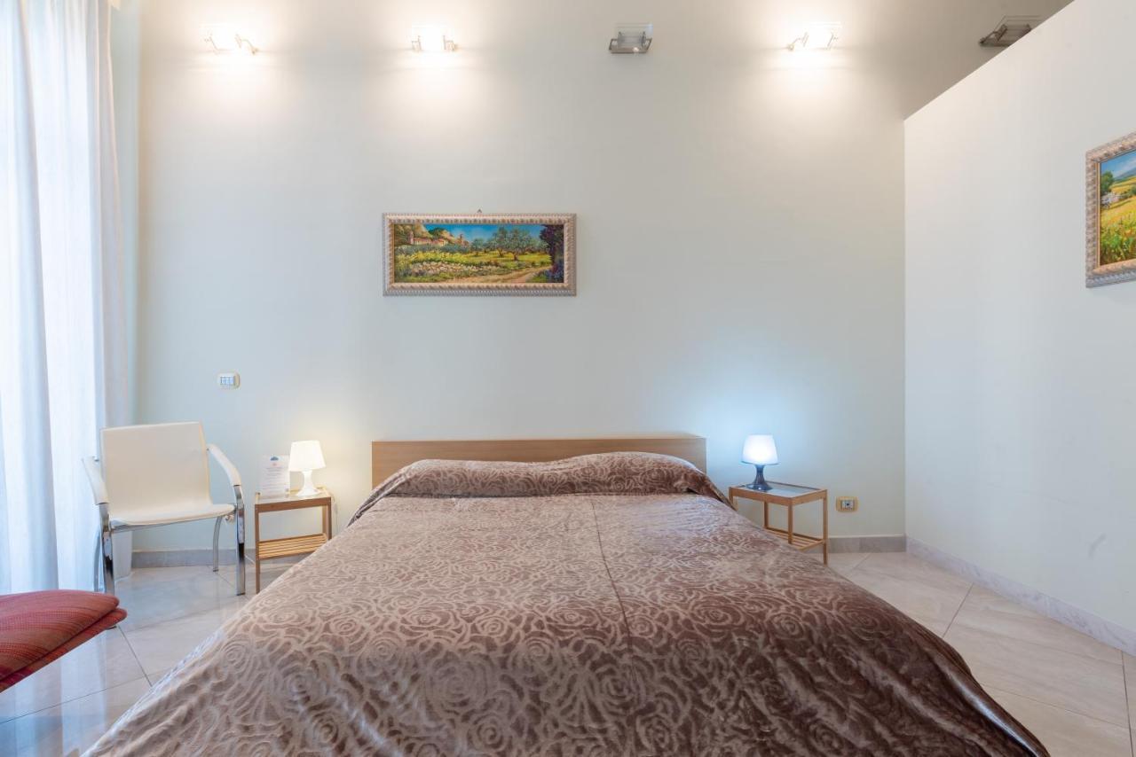 B&B Central Station Турин Екстер'єр фото